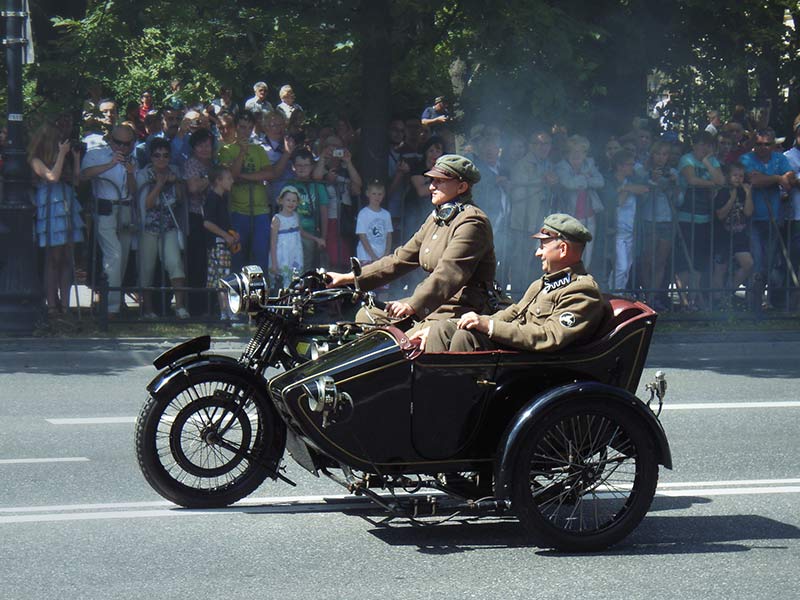żołnierze 1920 pojazdy